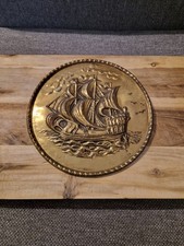 Vintage Brass Wall Plate Sailing Ship Round 21cm Diameter / Brass Vintage Decor