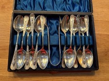 Vintage Set Of 12 EPNS Teaspoons And Sugar Rings In Original Box