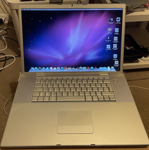 Apple macbook pro inch - apple, 17-inch