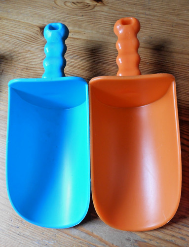 Large play scoops sandpit - large, x