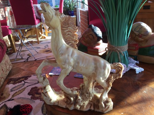 Vintage pottery resin rearing - vintage,