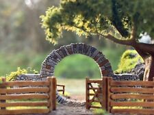 Moon Gate Natural Garden Wall