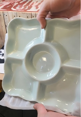 New ceramic serving plate - ,