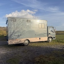 Compact 7.5tonne Horsebox new
