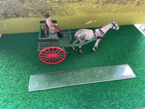 Vintage britains lead farm - lead, farm.