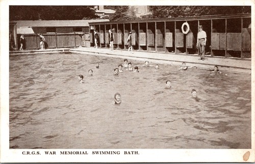 War memorial swimming - g,
