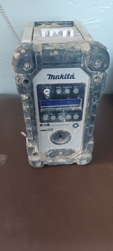 Makita dmr104 jobsite radio - makita,