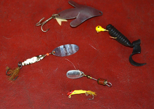 Vtg fishing lures mepps comet - fishing,