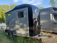 2 Horse Trailer  Cherval