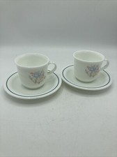 Vintage Pyrex - Iris -  Round