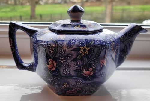 Ringtons vintage teapot - vintage,