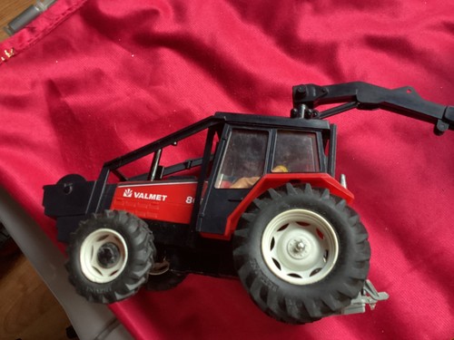 Britains valmet 805 - britains, tractor