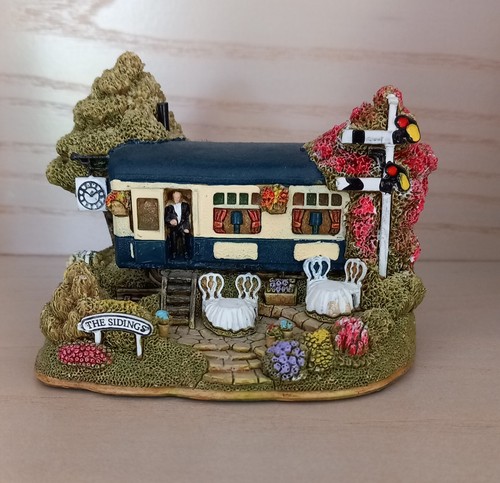 Lilliput lane the sidings - the,