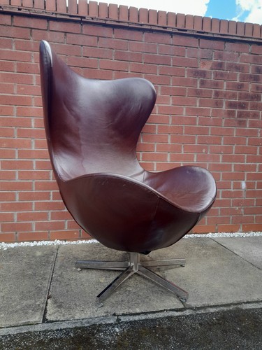 Vintage retro swivel egg - vintage,