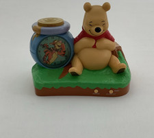 Winnie The Pooh Vintage Disney Alarm Clock 1998