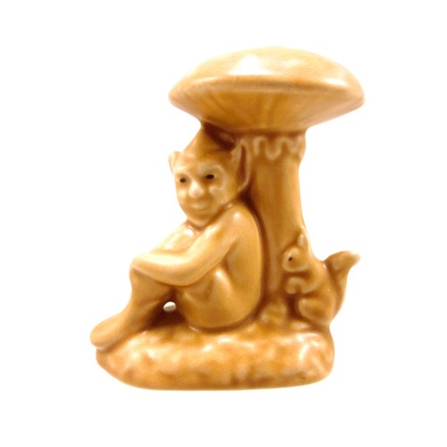 Vintage sylvac lucky pixie - sylvac,