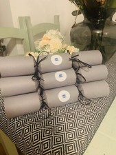 christmas crackers with