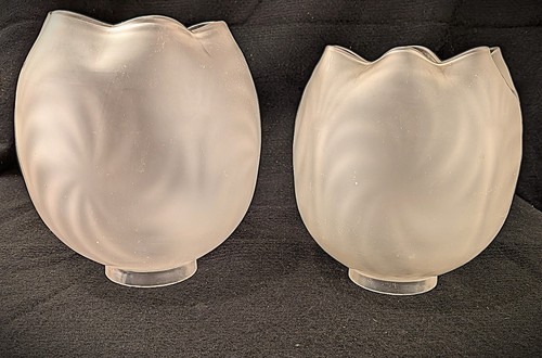 Antique glass urn - gas, light
