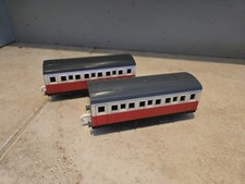 2x Red Express Coaches - Tomy Thomas Engine Trackmaster Carriage 