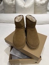 Aus Wooli Australia Tan