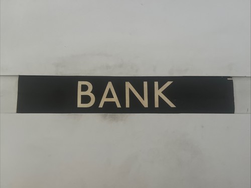 Bank london 18may1978 - -,