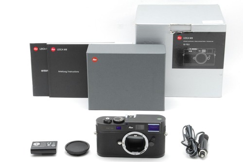 Leica black rangefinder - m8,