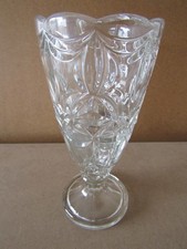 Fluted Glass  Vase    20cm