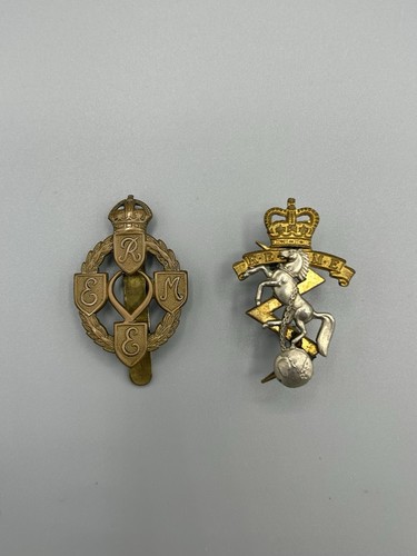 Ww2 reme cap badges 1st - 1st, 2nd