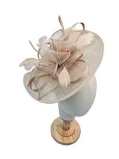 Women's Sinamay Disc Feathers