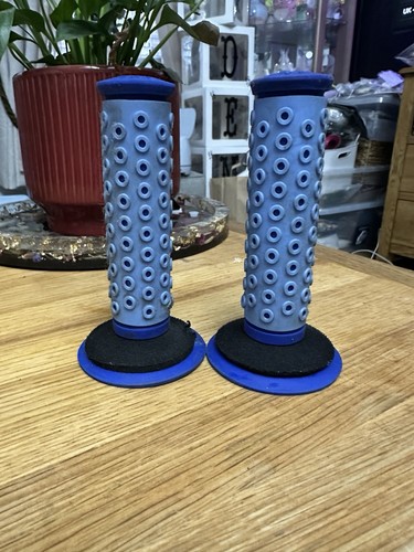 Oakley b1b reissue grips - oakley, blue