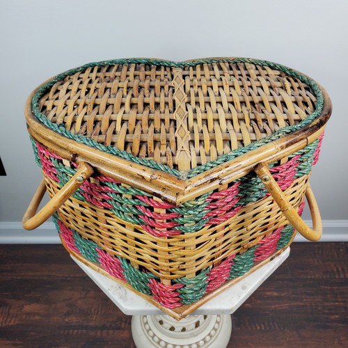 Heart shaped picnic storage - shaped,