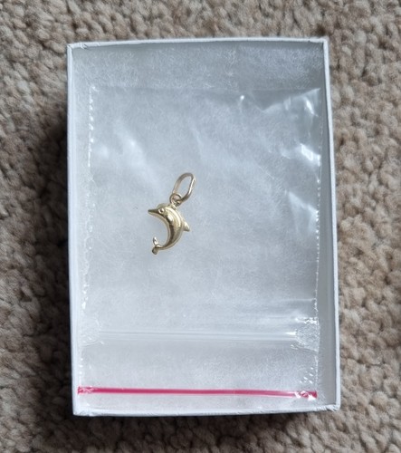 New 9ct yellow - 9ct, dolphin