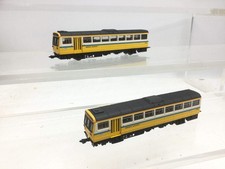 Dapol ND116E N Gauge Tyne & Wear PTE Class 142 2 Car Pacer DMU