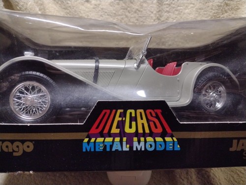 Burago jaguar 100 - jaguar,