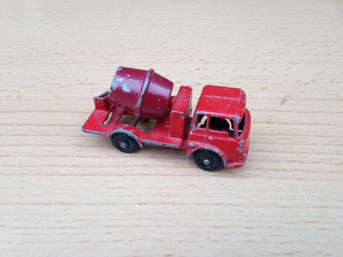 Budgie cement mixer - budgie,