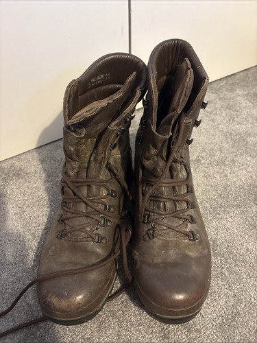 Altberg defender combat brown - altberg,