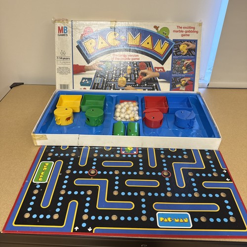Pac man vintage board - vintage,