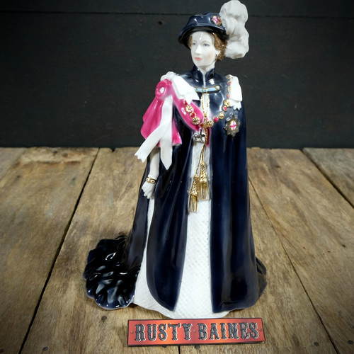 Royal worcester queen - hm,