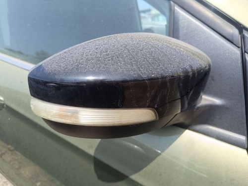 2326067 11920 door mirror