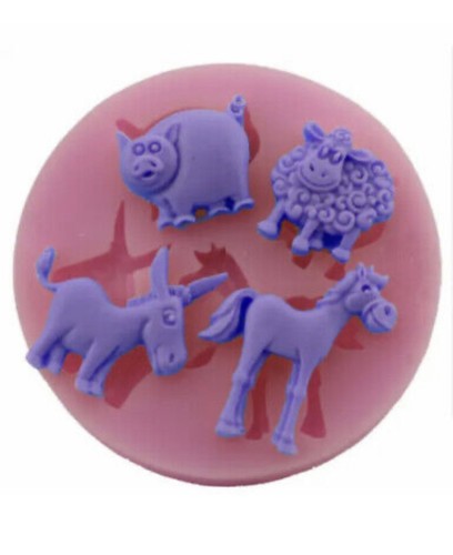 Farm animal mould cake - farm,