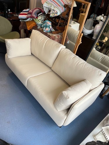 Moventi contemporary seater - moventi, 2