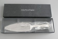 A Cake Or Pie Server. Arthur Price. Stainless Steel. Unused & boxed