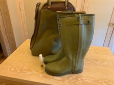Man's Wellington Boots/ Le Chameau with bag, Size 44.