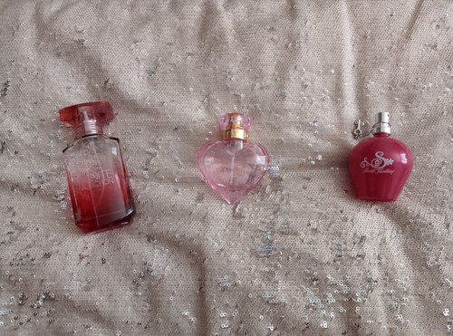 Empty perfume bottles - x, 3