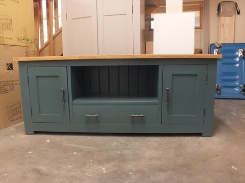 Shabby painted large plasma - shabby,