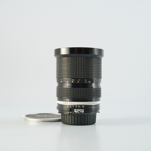 Excellent nikon zoom - excellent,