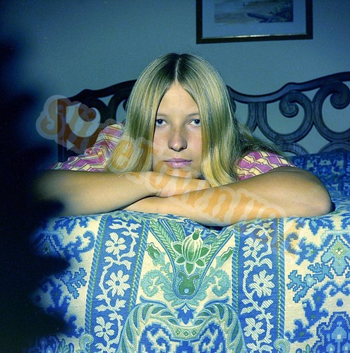 Vtg 120 color - negative, blonde