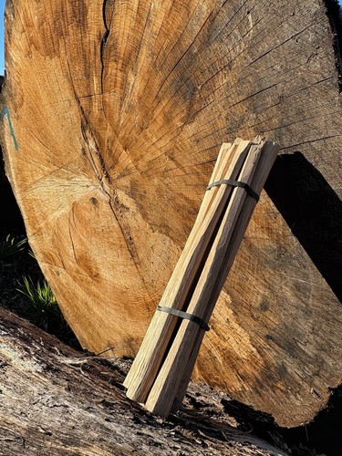 Hand drawn oak pegs - drawn,