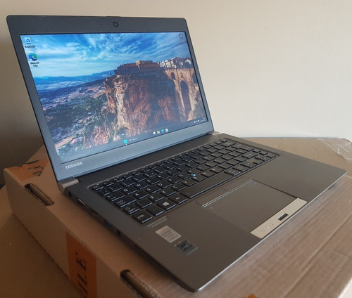 Toshiba portege z30 10w - toshiba,