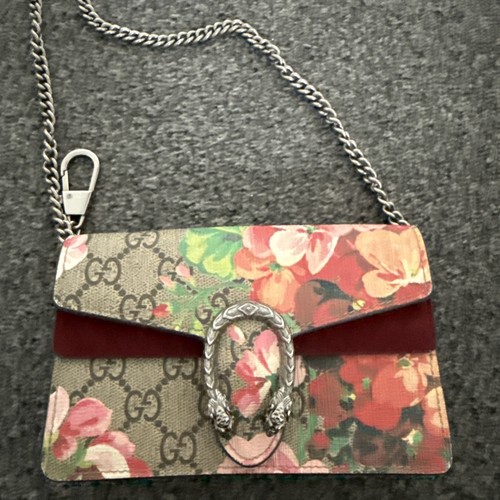 Gucci supreme monogram - supreme,